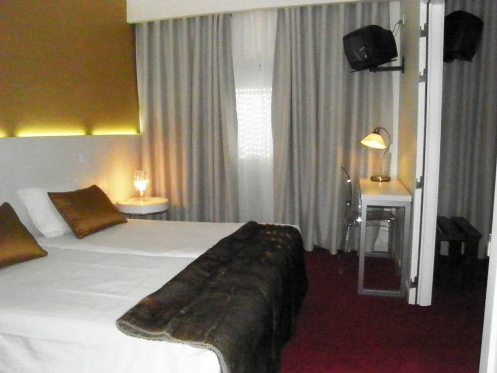 Hotel Lagoa Dos Pastorinhos Фатіма Екстер'єр фото